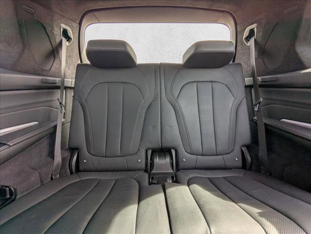 Used 2021 BMW X7 xDrive40i w/ M Sport Package image 21