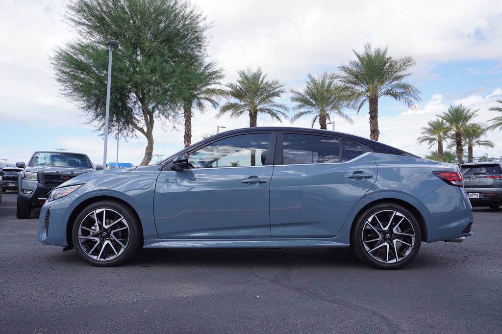 Certified 2025 Nissan Sentra SR w/ SR Premium Package FWD image 2