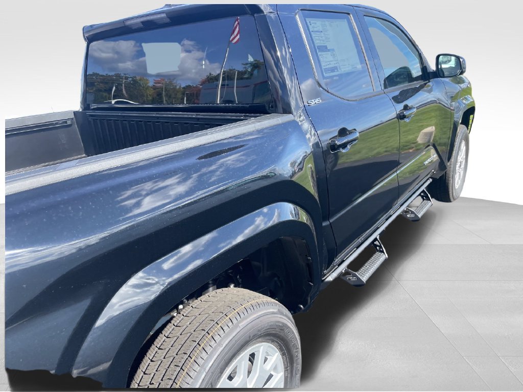 New 2026 Toyota Tacoma SR5 AWD/4WD image 10