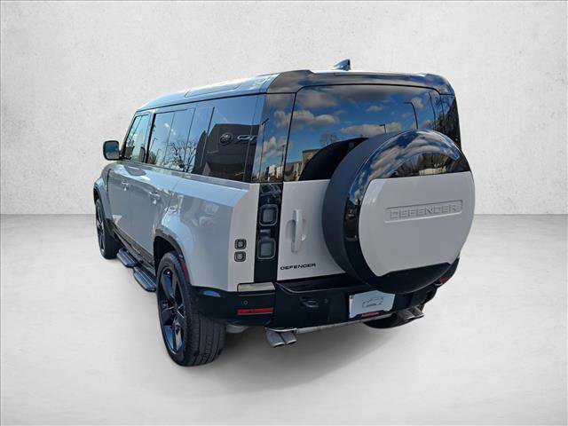 New 2026 Land Rover Defender 110 X-Dynamic SE image 7