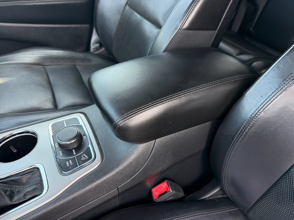 Used 2019 Jeep Grand Cherokee Limited w/ Luxury Group II AWD/4WD image 28