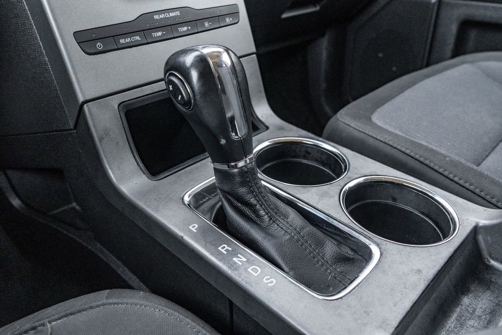 Used 2017 Ford Flex SE FWD image 26