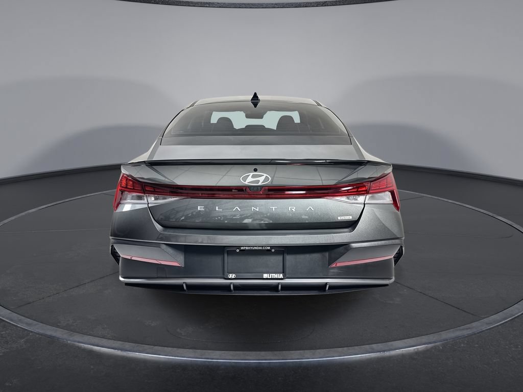 Certified 2025 Hyundai Elantra SEL FWD image 7