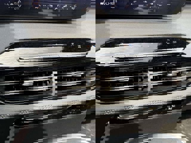 New 2026 Buick Enclave Sport Touring w/ Super Cruise Package image 17