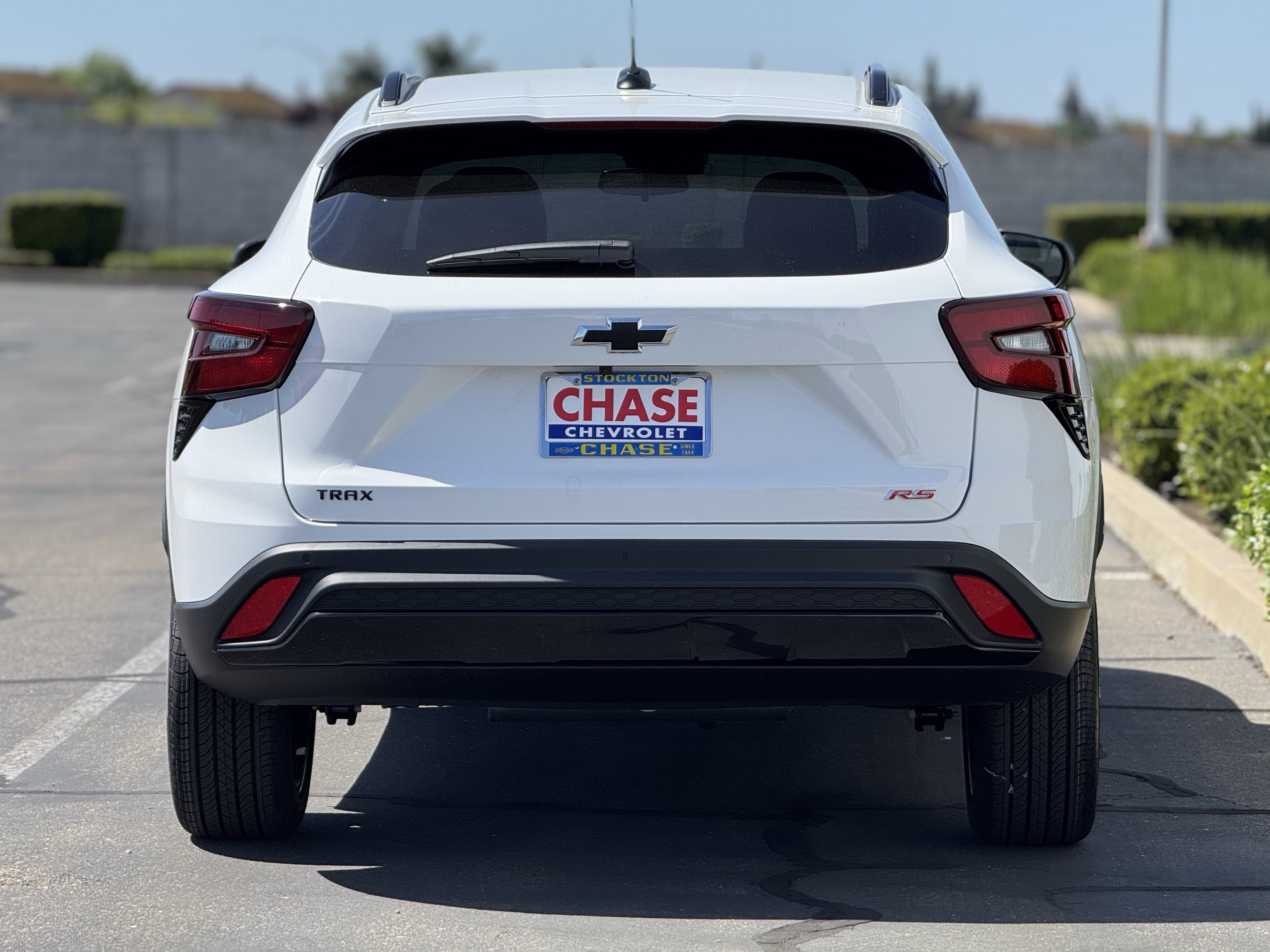 New 2026 Chevrolet Trax RS w/ Sunroof Package image 6