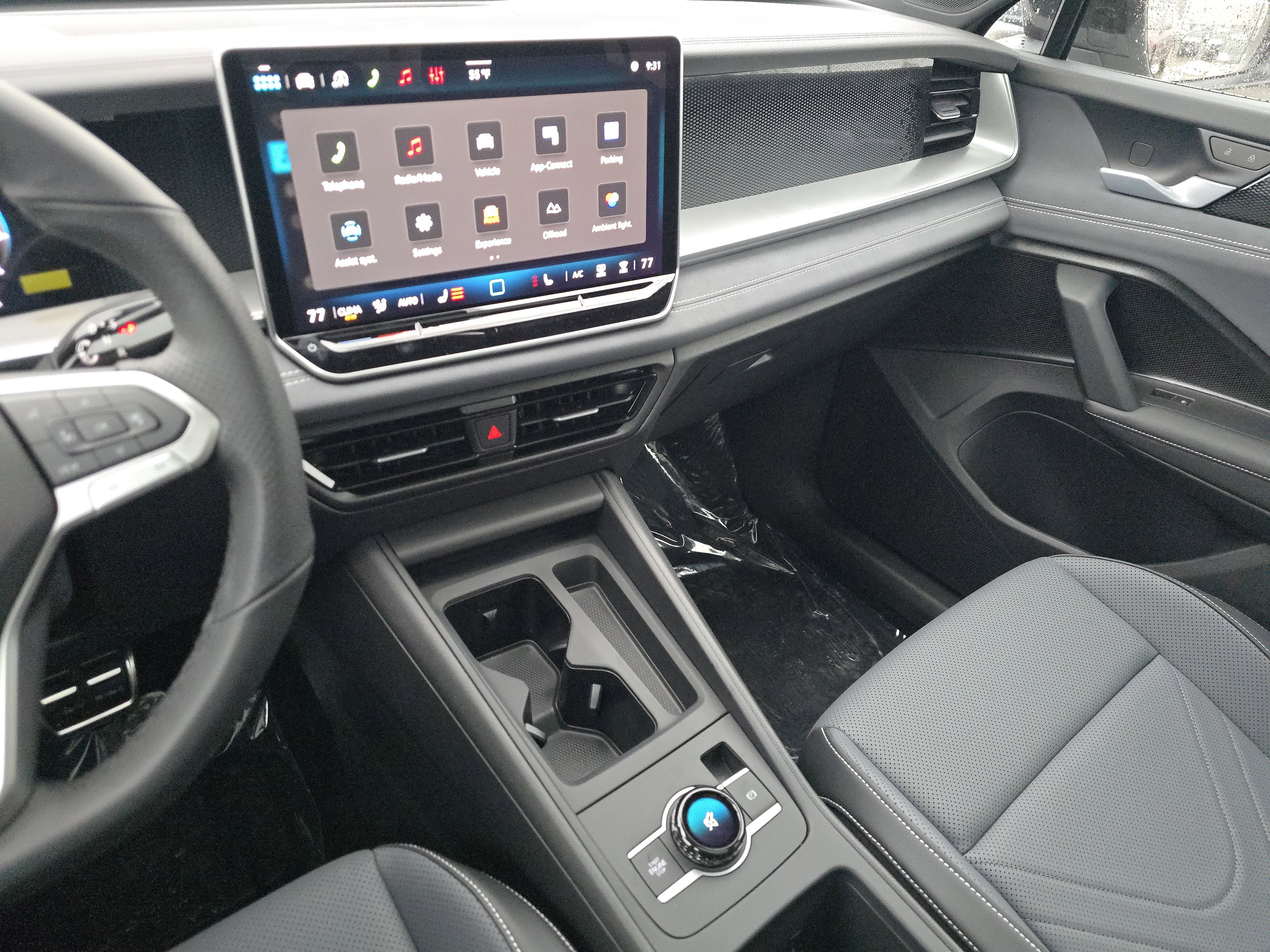 New 2026 Volkswagen Tiguan SE R-Line image 23