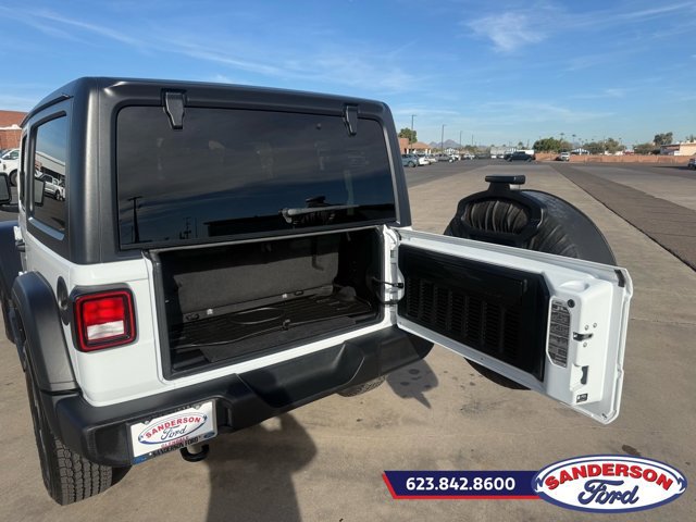 Used 2021 Jeep Wrangler Sport image 9