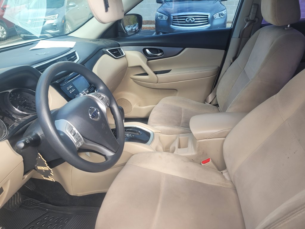 Used 2016 Nissan Rogue S FWD image 21