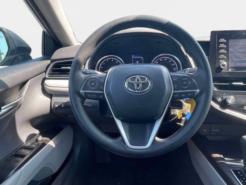 Used 2023 Toyota Camry LE FWD image 13