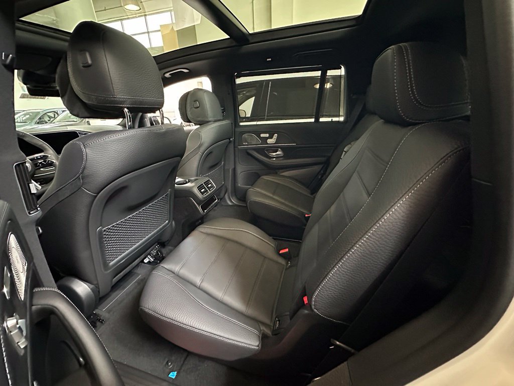 New 2026 Mercedes-Benz GLS 450 4MATIC image 6