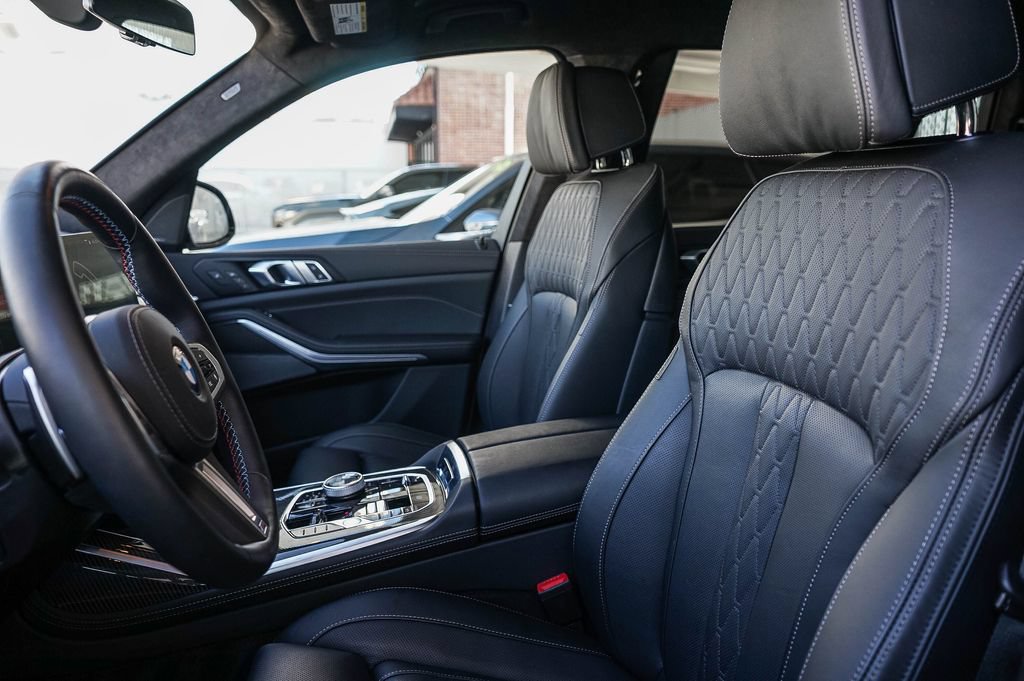 Used 2026 BMW X7 M60i AWD/4WD image 17
