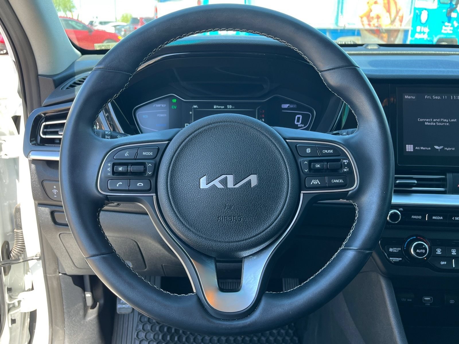 Used 2022 Kia Niro LXS w/ Digital Cluster Package FWD image 18