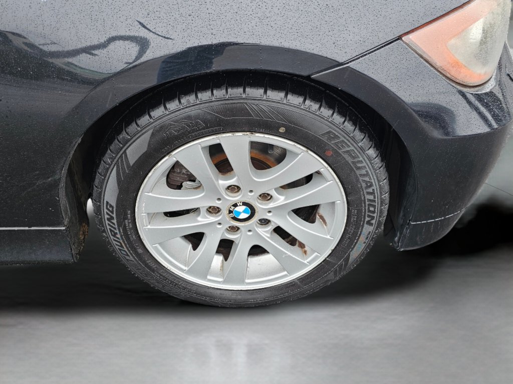 Used 2006 BMW 325xi Sedan AWD/4WD image 25