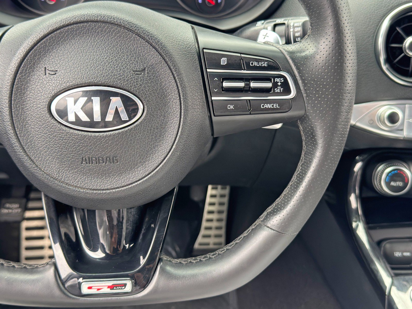 Used 2020 Kia Stinger GT-Line image 20