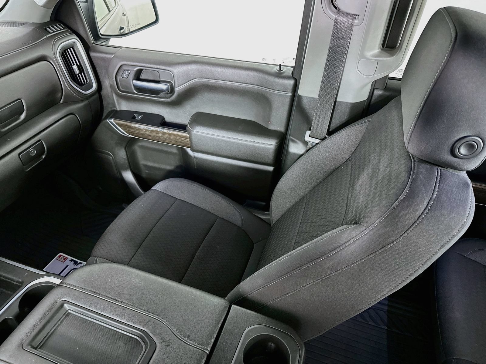 Used 2022 Chevrolet Silverado 1500 LT Trail Boss w/ Safety Package AWD/4WD image 24