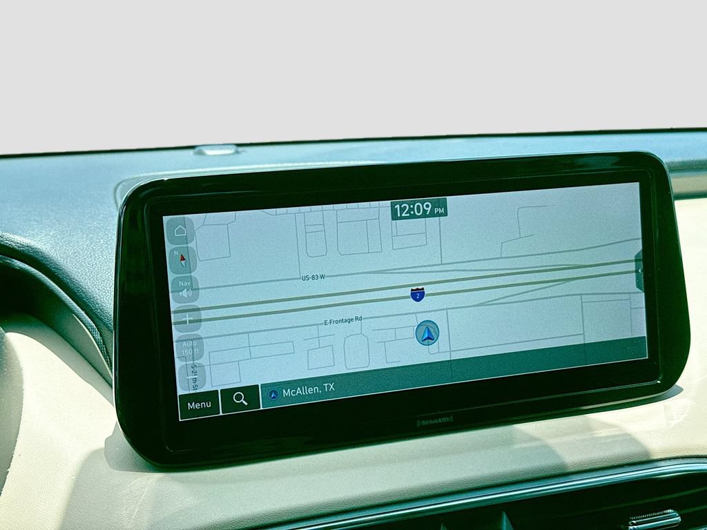 Used 2023 Hyundai Santa Fe SEL FWD image 16