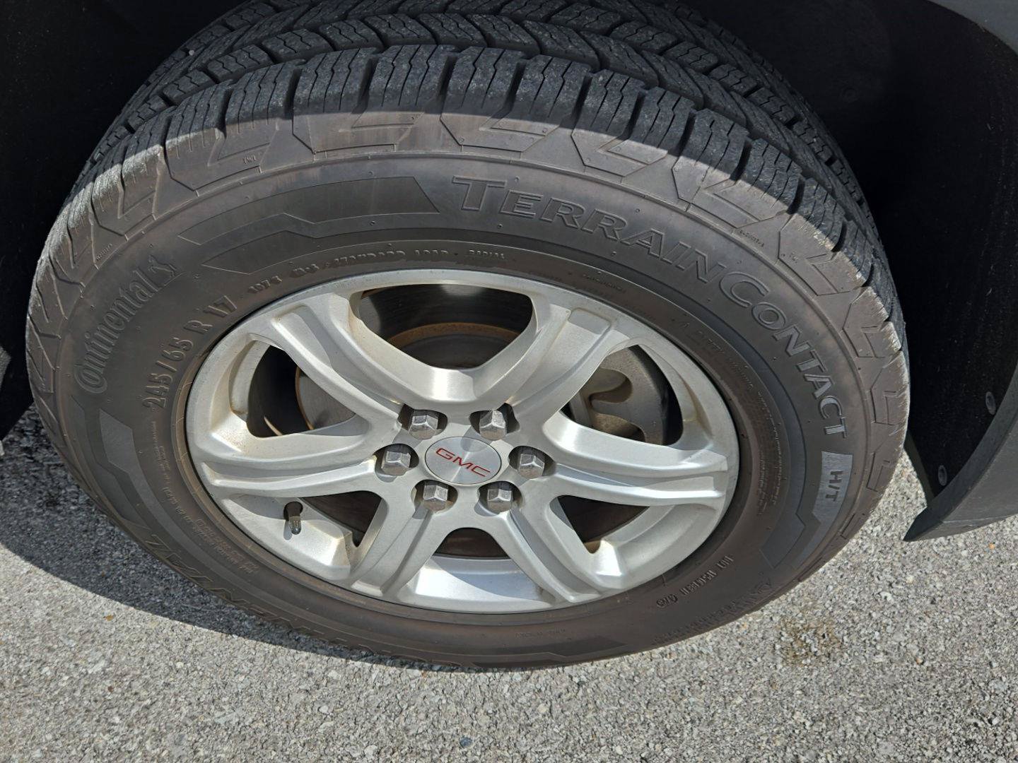 Used 2019 GMC Acadia SLE FWD image 9