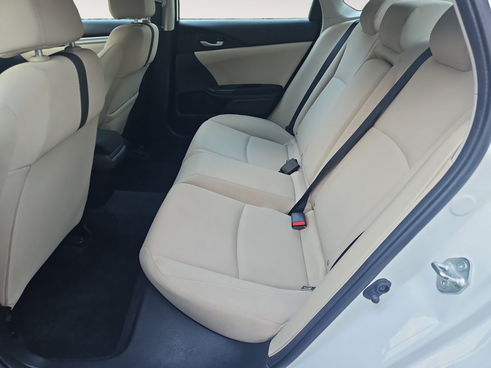 Used 2021 Honda Civic EX image 13