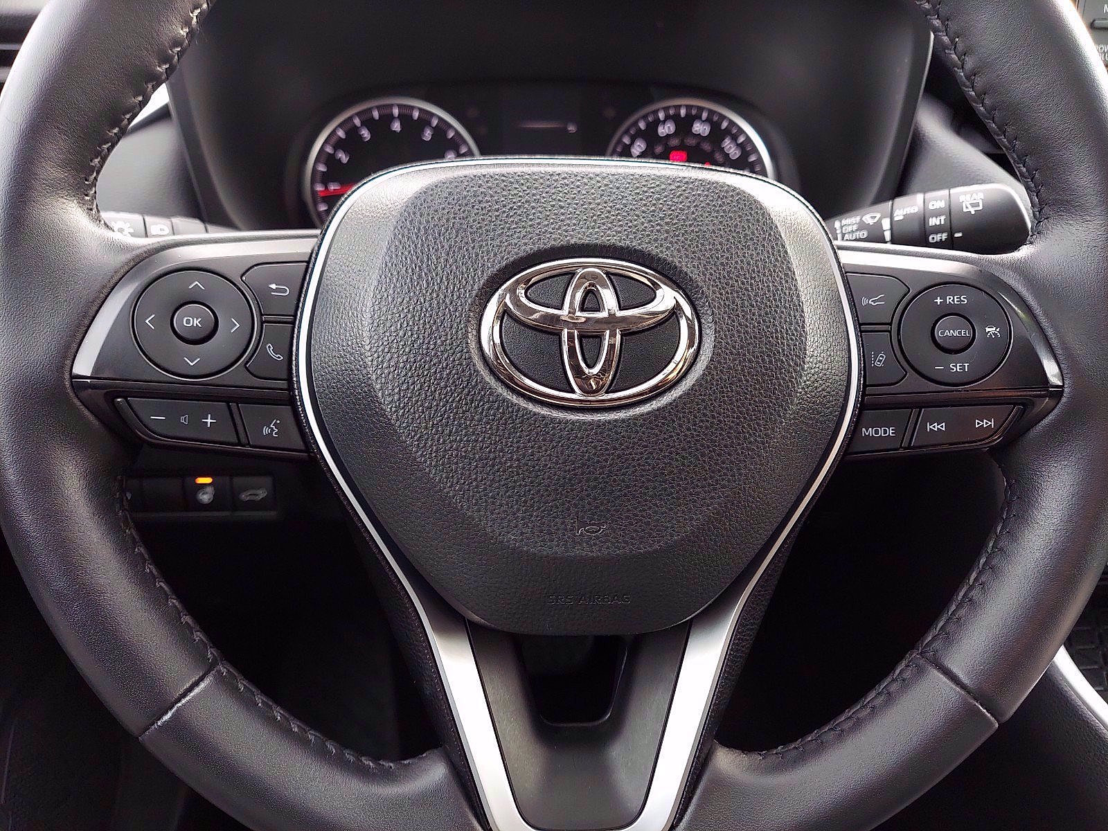 Certified 2019 Toyota RAV4 XLE image 20