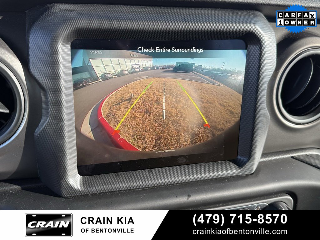 Used 2023 Jeep Wrangler Sport S image 16