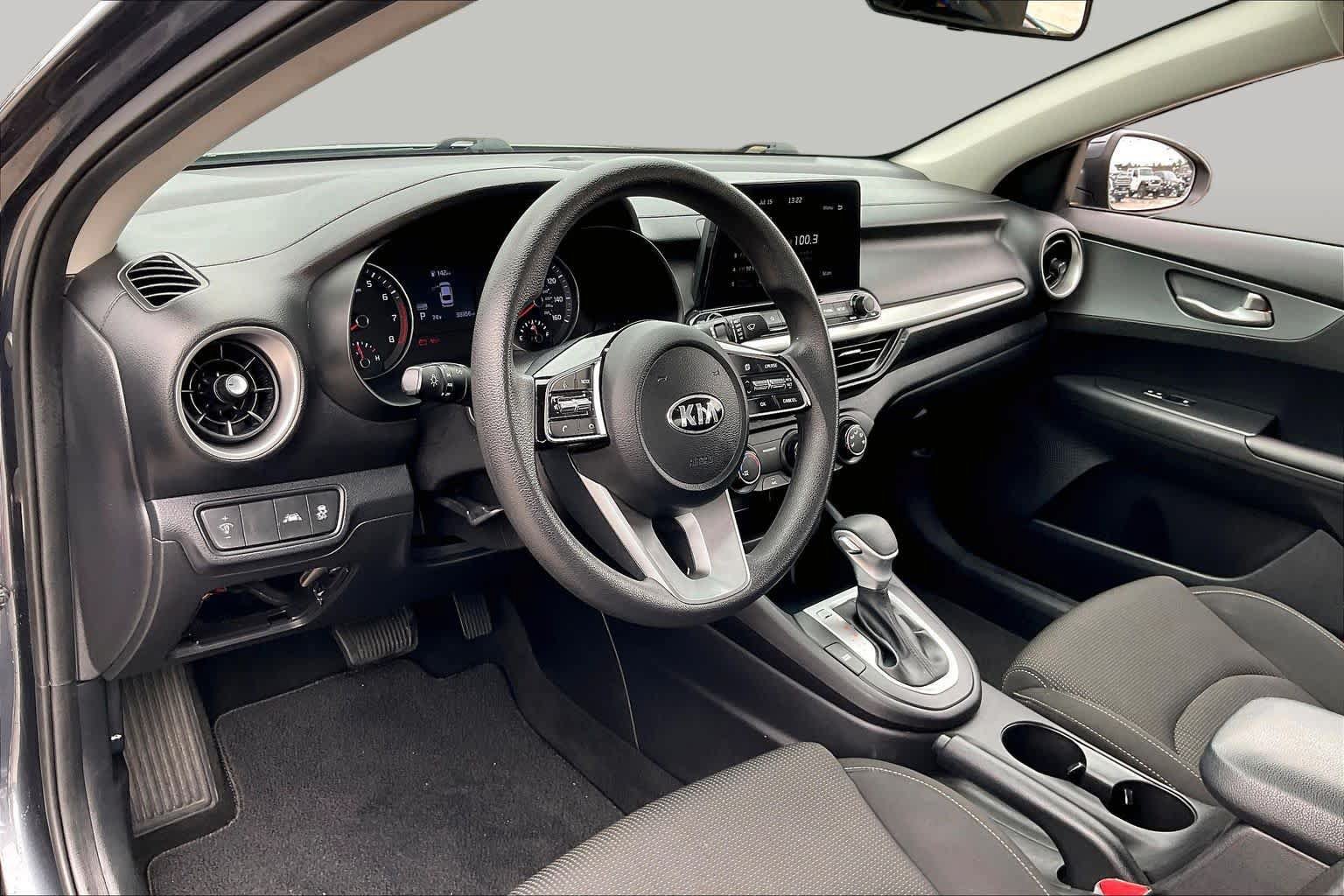 Used 2021 Kia Forte LXS FWD image 34