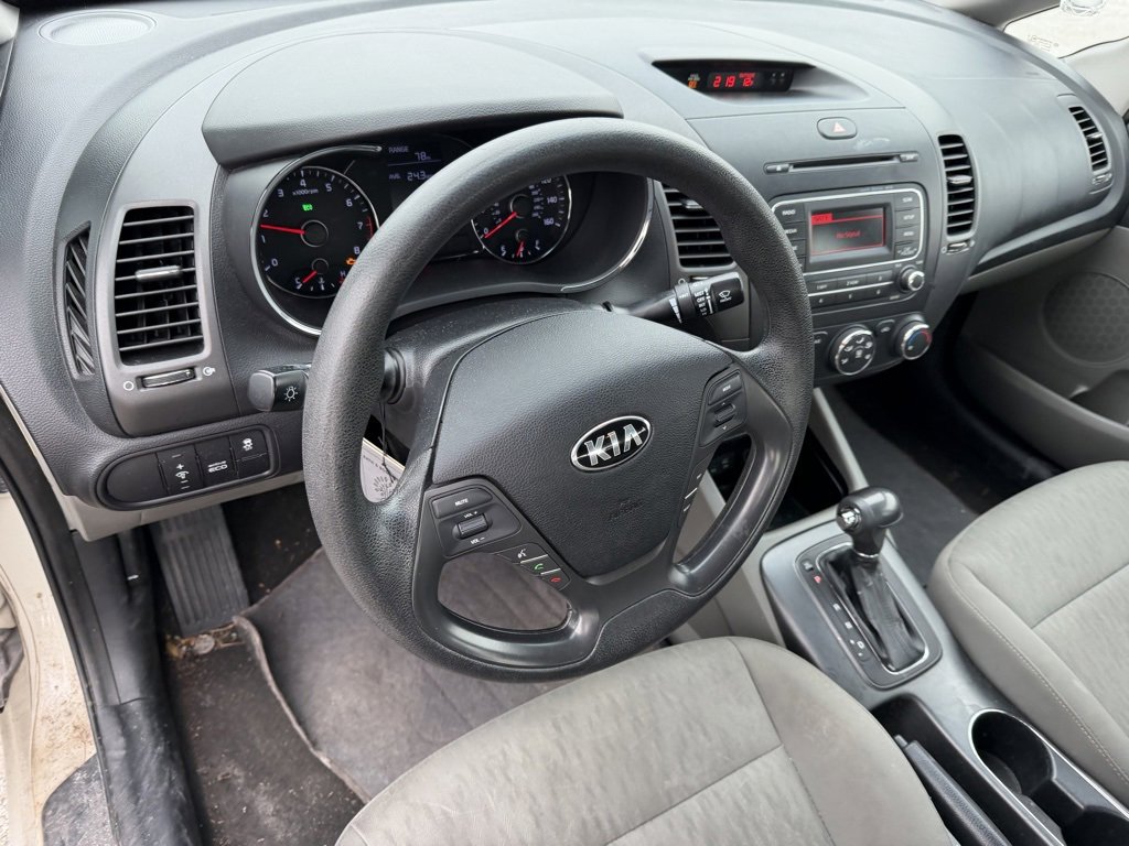 Used 2015 Kia Forte LX image 5