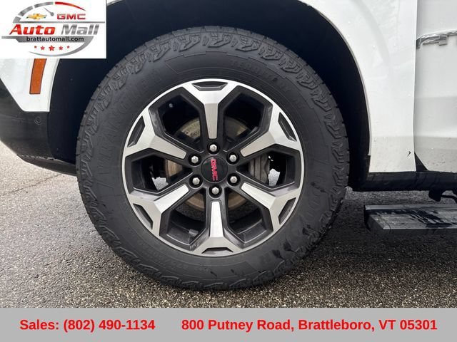 Certified 2025 GMC Yukon AT4 Ultimate AWD/4WD image 28