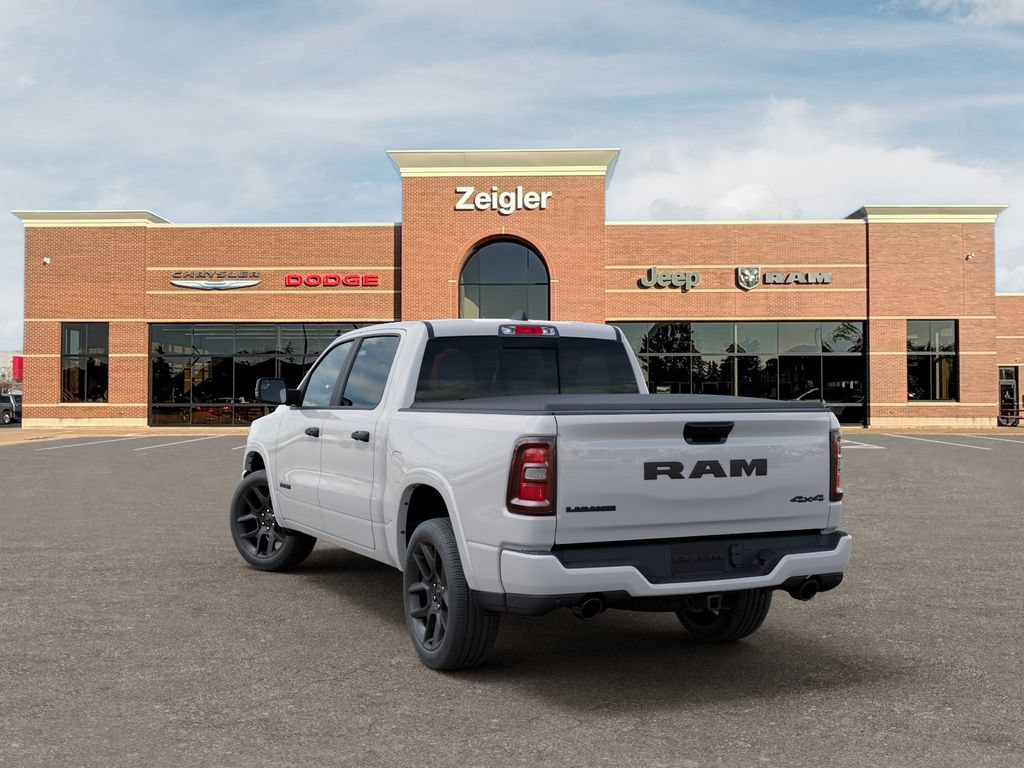 New 2026 RAM 1500 Laramie AWD/4WD image 3