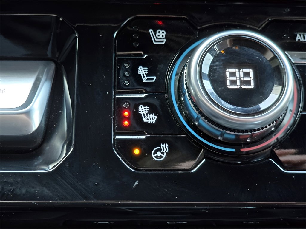 Used 2023 GMC Sierra 1500 Denali Ultimate image 25