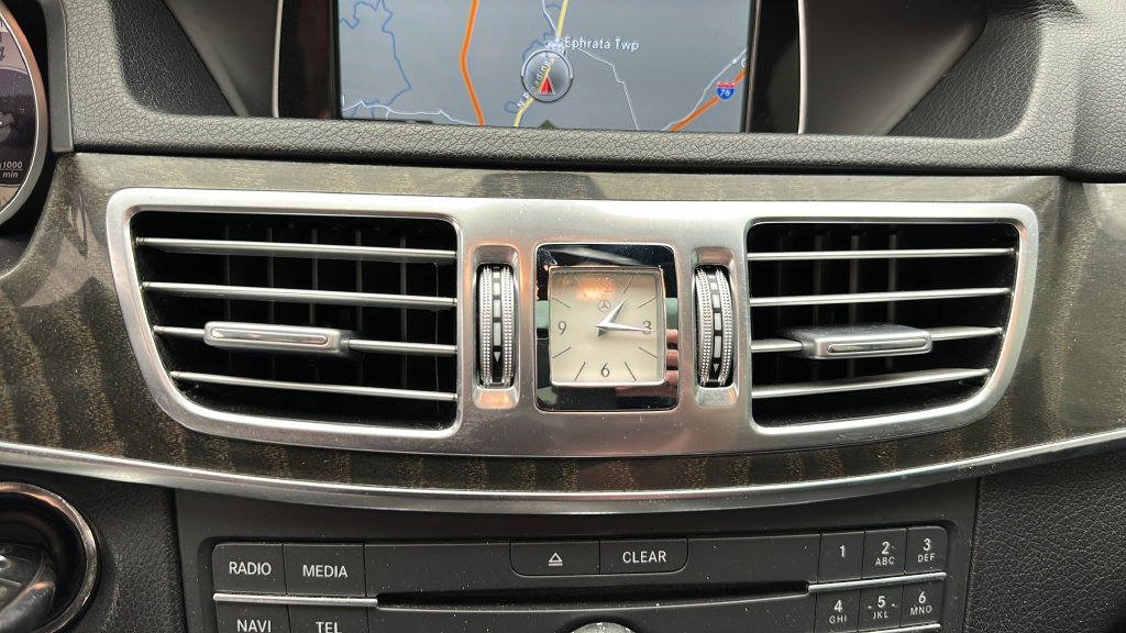 Used 2016 Mercedes-Benz E 350 4MATIC Sedan image 22