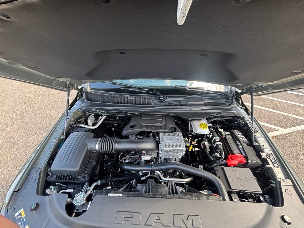 New 2026 RAM 1500 4x4 Crew Cab image 11