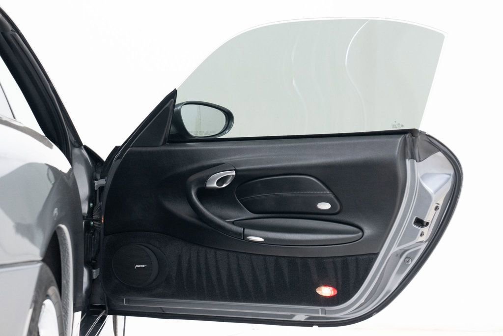 Used 2002 Porsche 911 Cabriolet image 24