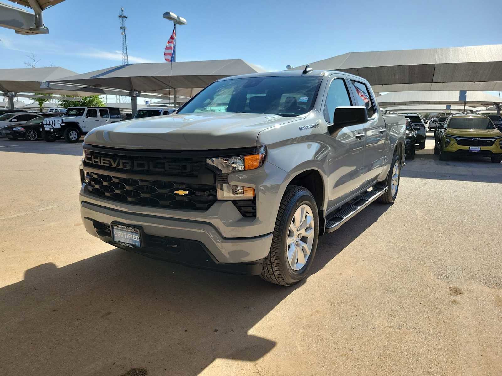 Used 2025 Chevrolet Silverado 1500 Custom RWD image 4