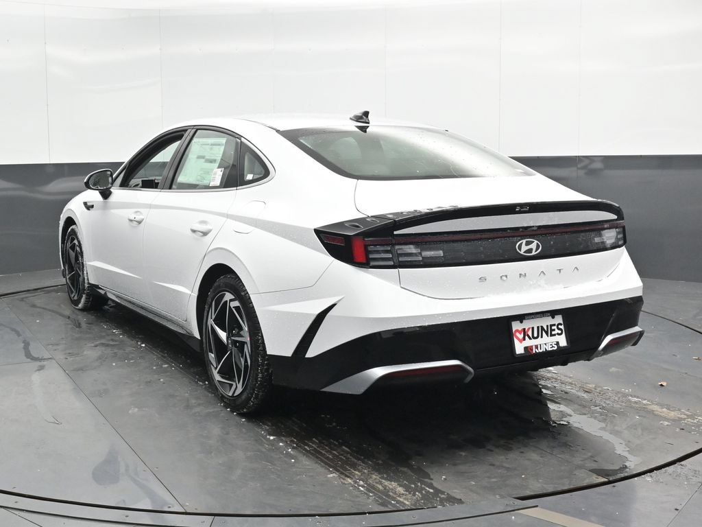 New 2026 Hyundai Sonata SEL FWD image 10
