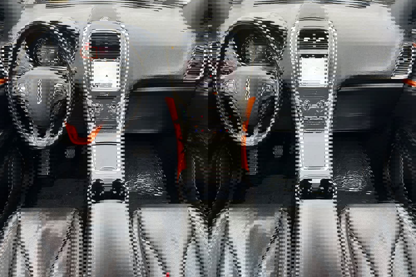 Used 2018 Lincoln MKX Reserve image 3