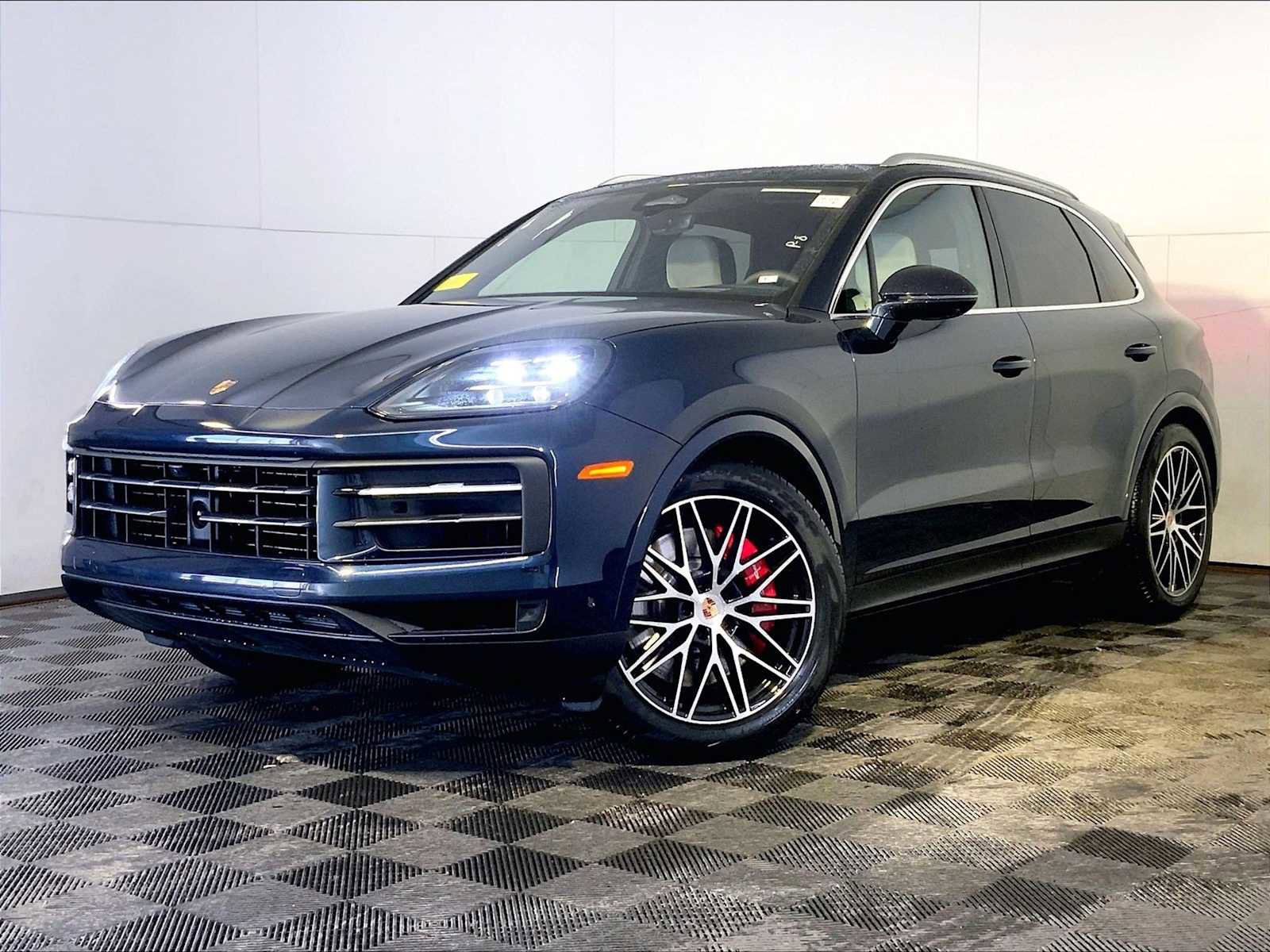 New 2026 Porsche Cayenne S image 1