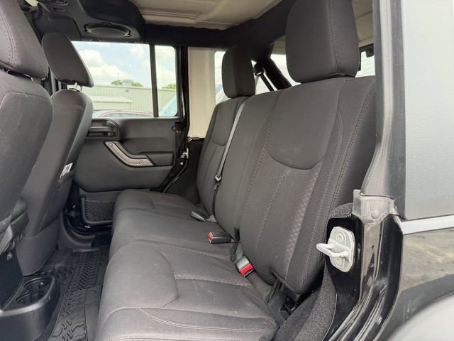 Used 2013 Jeep Wrangler Unlimited Sport image 15