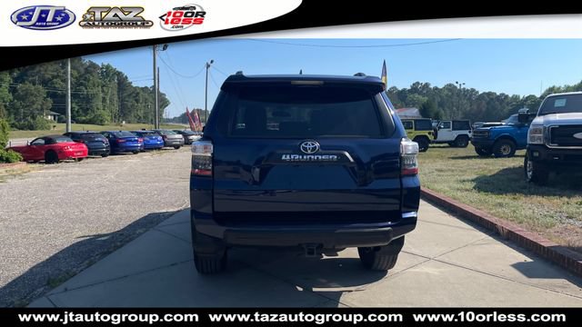 Used 2018 Toyota 4Runner TRD Off-Road Premium AWD/4WD image 6
