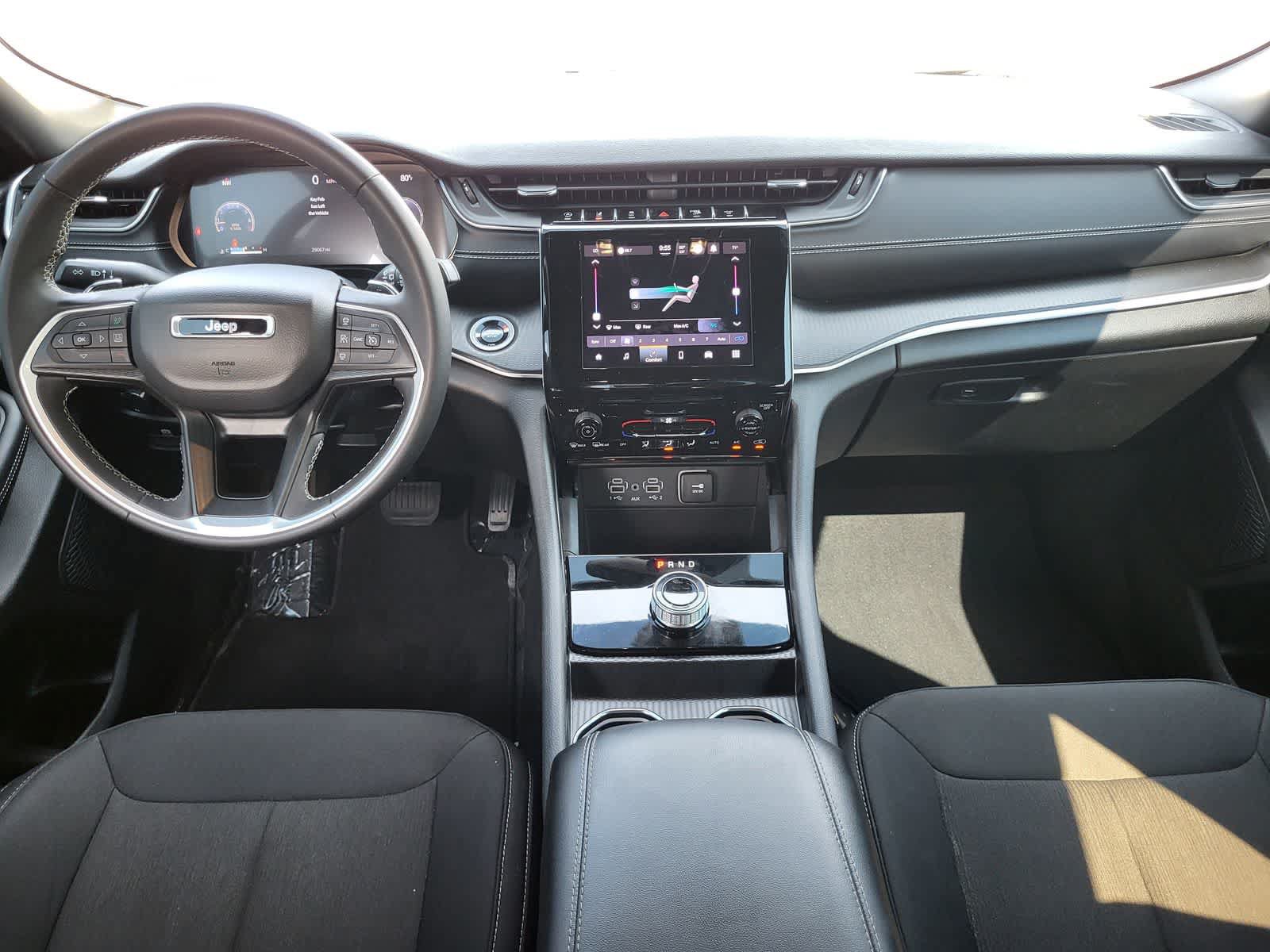 Used 2024 Jeep Grand Cherokee Laredo X AWD/4WD image 29