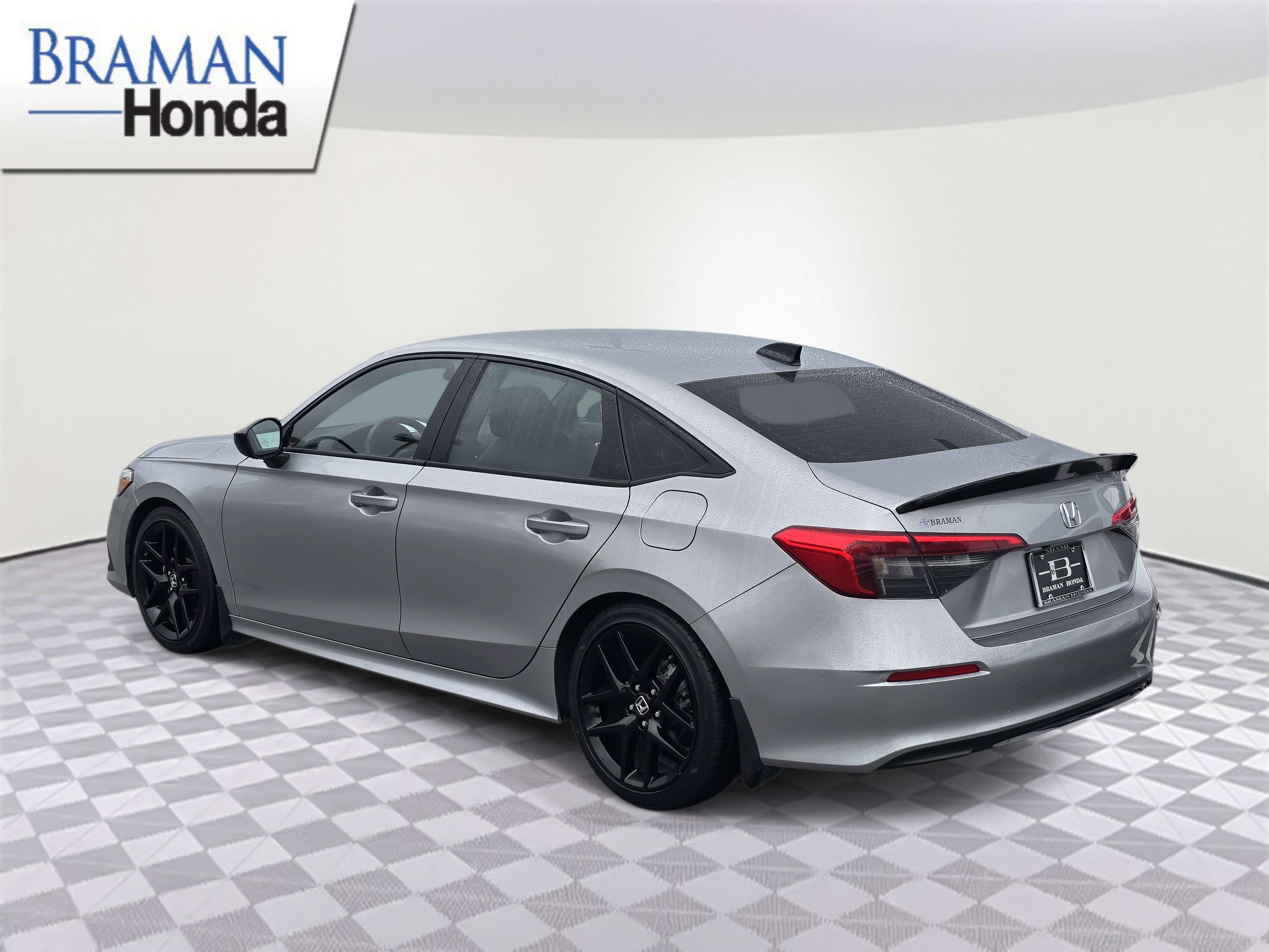 Certified 2024 Honda Civic Sport image 3