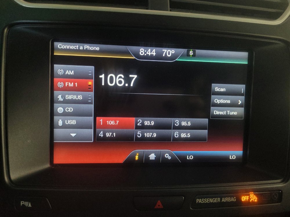 Used 2016 Ford Explorer XLT w/ Equipment Group 202A AWD/4WD image 25