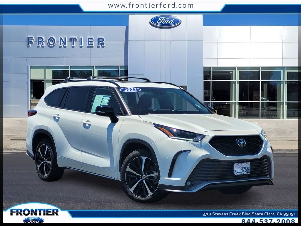 Used 2022 Toyota Highlander XSE