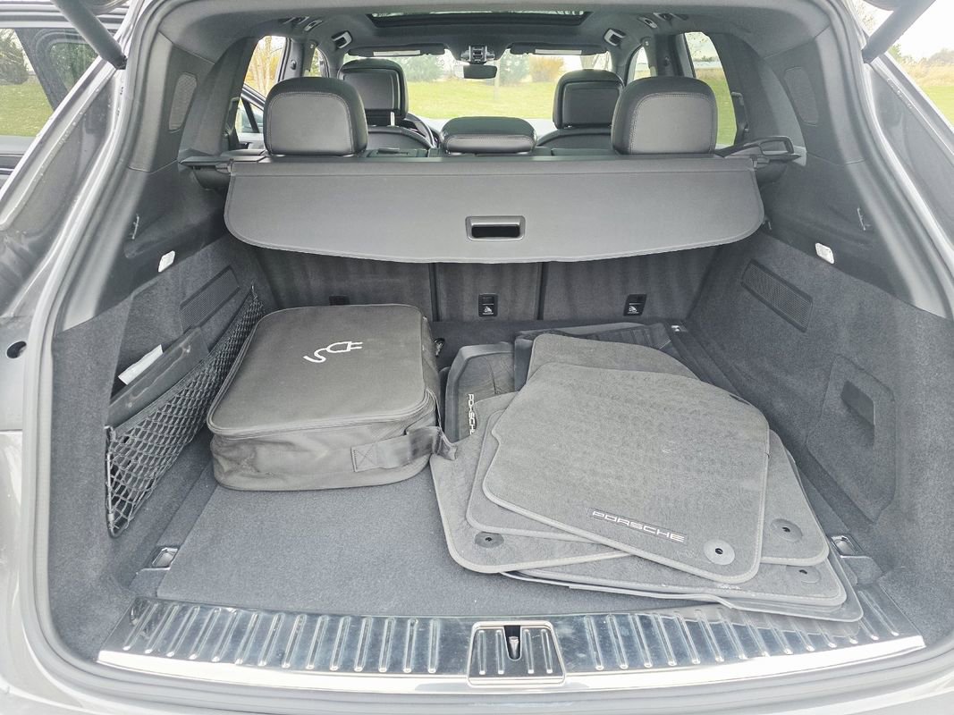 Used 2021 Porsche Cayenne E-Hybrid image 19