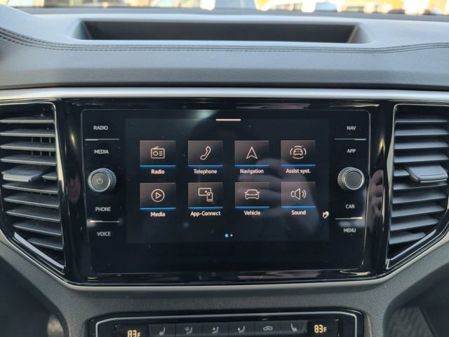 Used 2023 Volkswagen Atlas Cross Sport SEL image 21