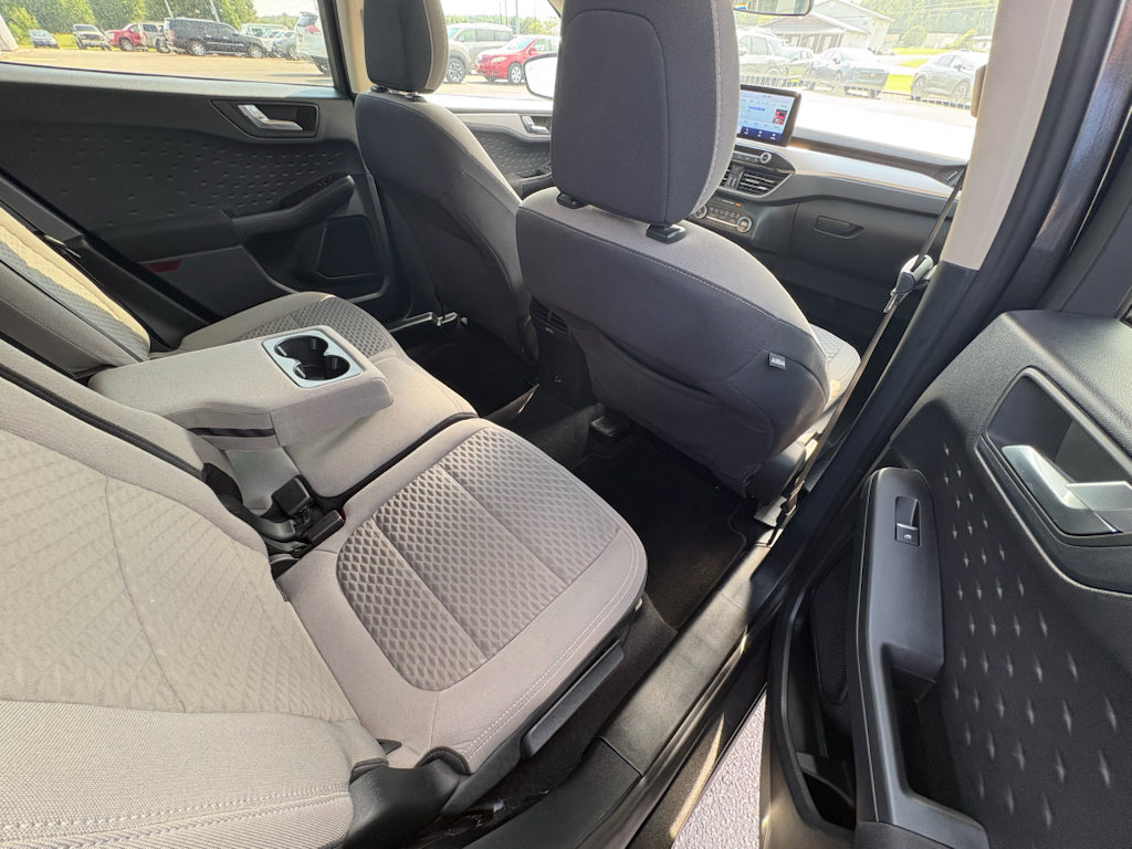 Used 2020 Ford Escape SE FWD image 26