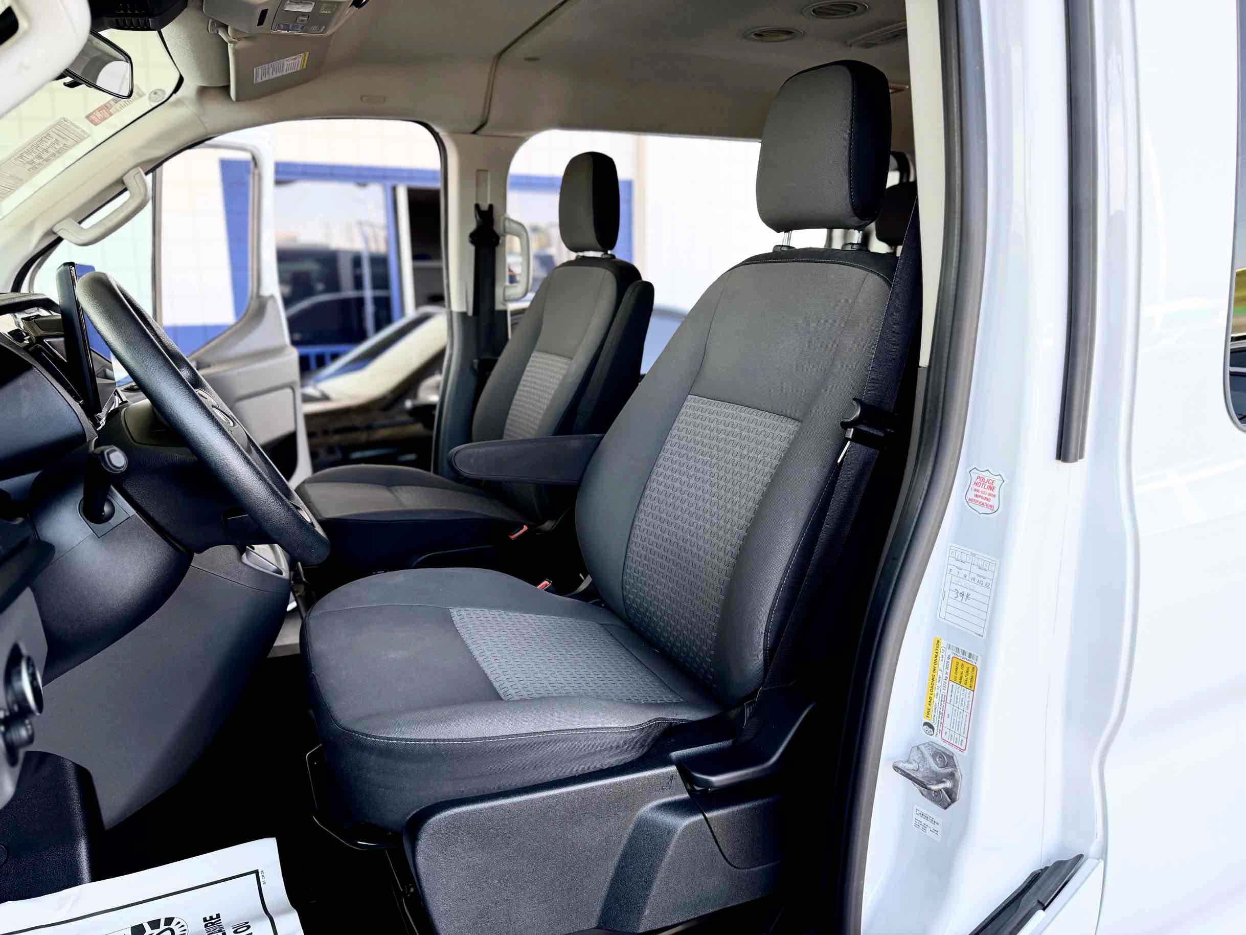 Used 2023 Ford Transit 350 XLT RWD image 13