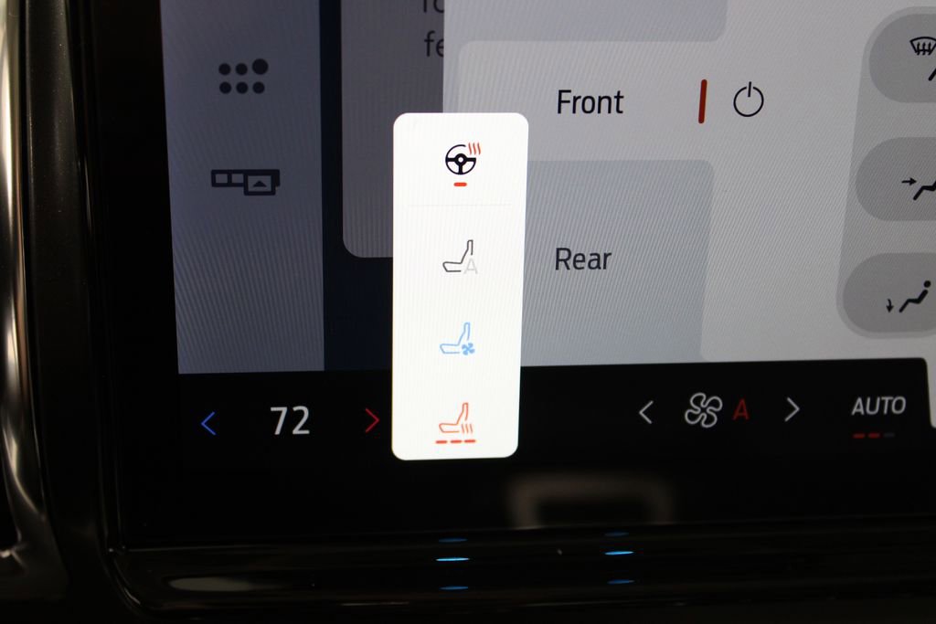 New 2026 Ford Expedition Platinum image 50