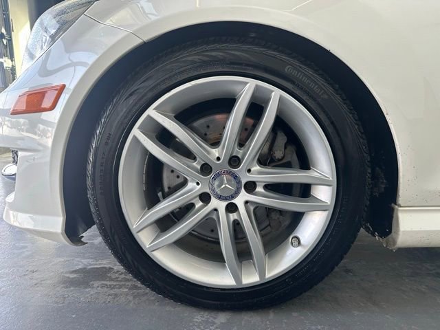 Used 2013 Mercedes-Benz C 300 4MATIC Sedan image 22