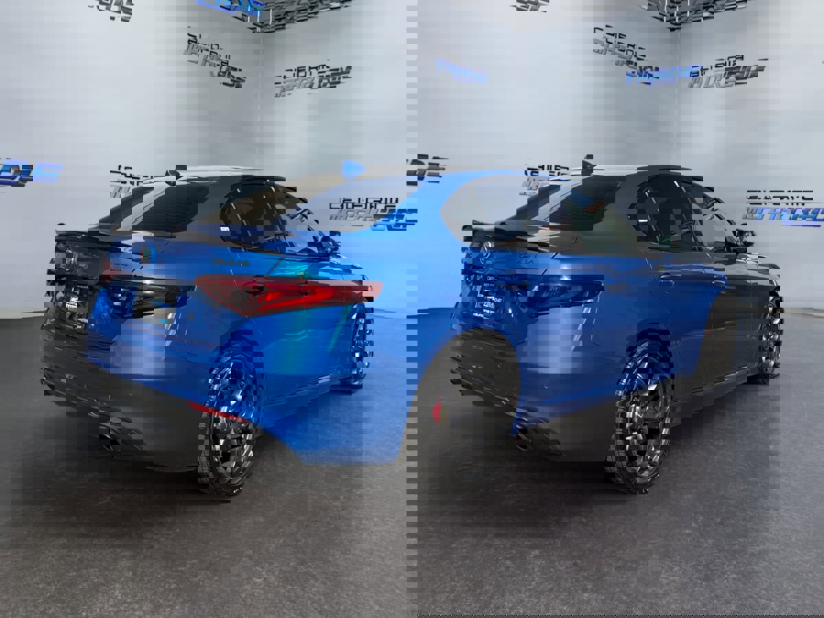 Used 2019 Alfa Romeo Giulia Ti w/ Nero Edizione image 5