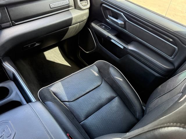 Used 2022 RAM 1500 Laramie w/ Sport Appearance Package AWD/4WD image 23